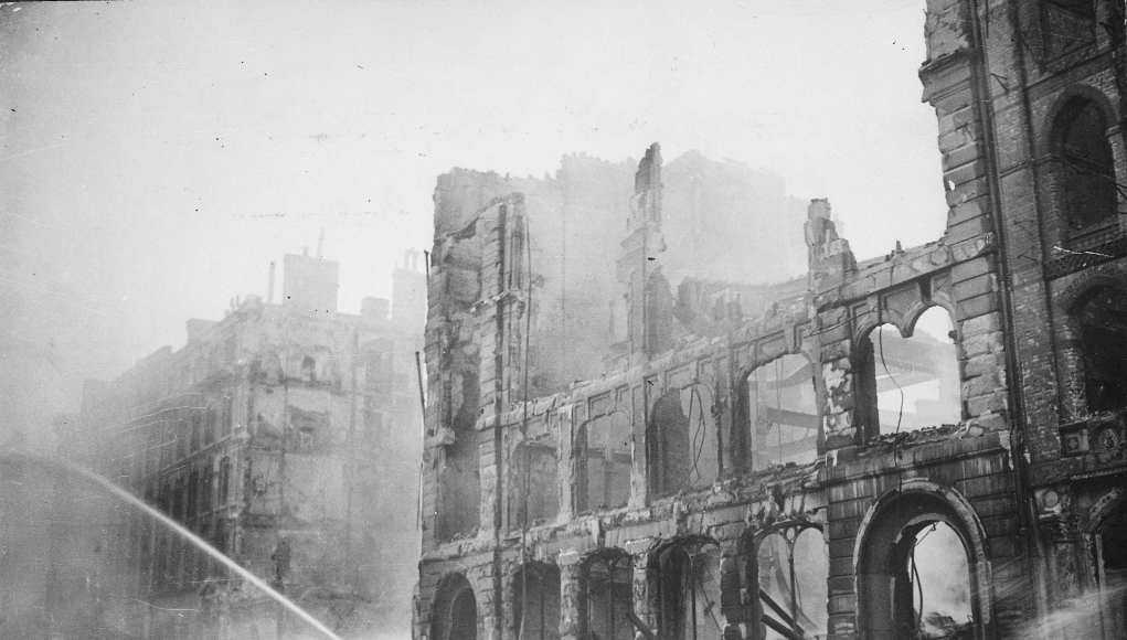 Londres bombardeada © WikiCommons