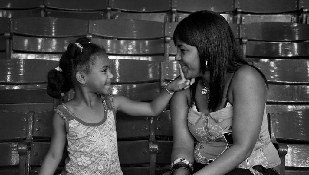 Madre e hija, La Habana, 2011. © WC