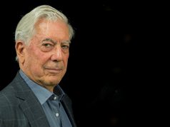 Mario Vargas Llosa © Daniel Mordzinski /Alfaguara
