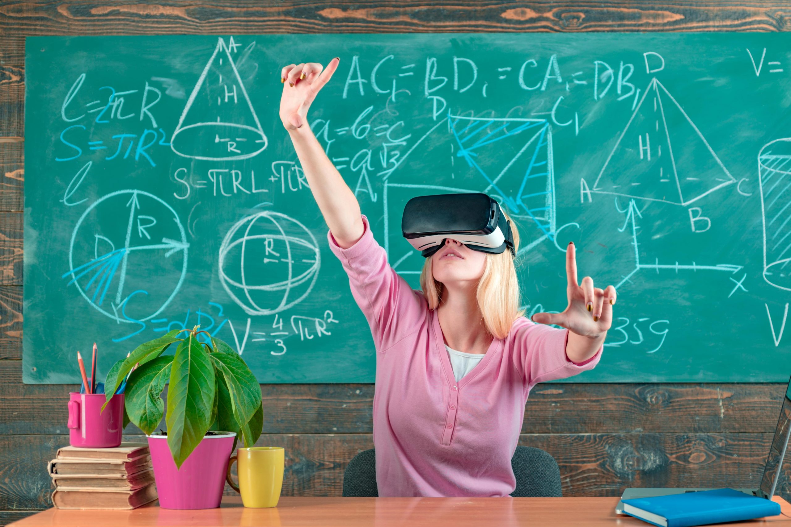 Educación digital, tecnología de la información, la comunicación y desarrollo sostenible | Nueva Revista
