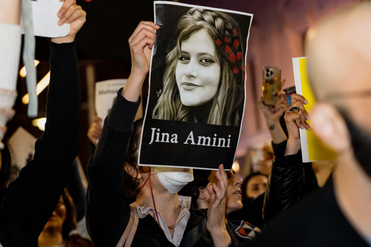 Mujeres y revolución en el Irán de los ayatolás