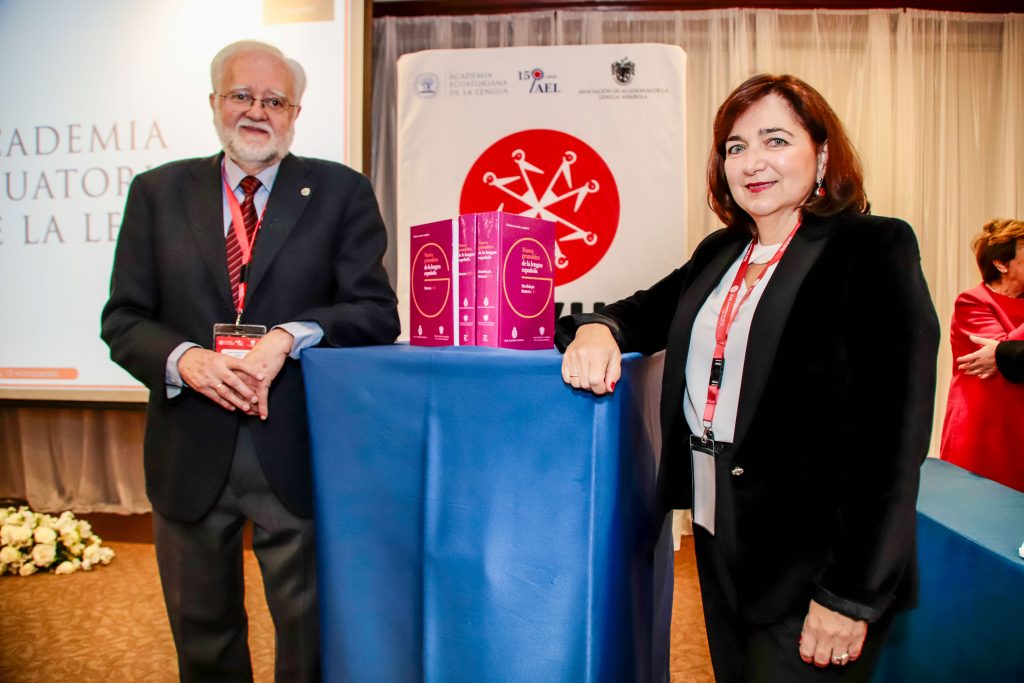Ignacio Bosque y Cristina Sánchez, director y coordinadora de la obra, en el XVII Congreso de ASALE. © Fotos UNIR