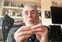 Juan José Gómez Cadenas, en el Foro Nueva Revista, donde explicó qué son los neutrinos