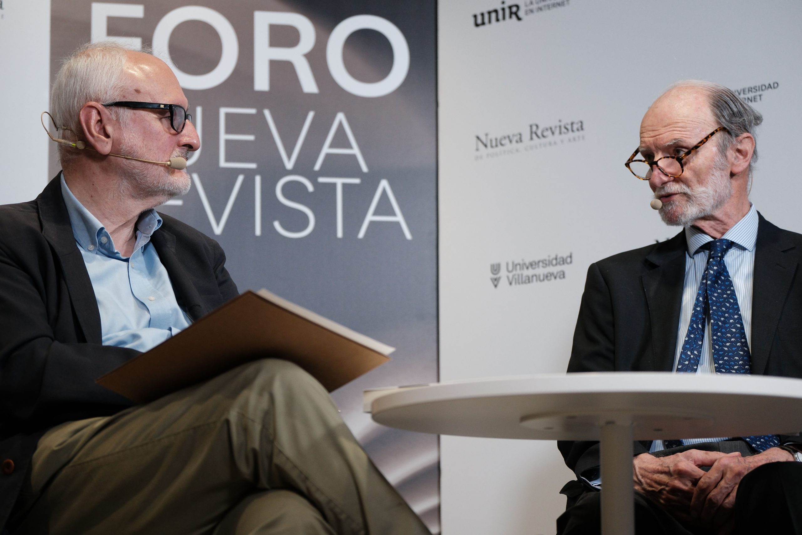 Florentino Portero y Domingo de Silos Manso en Foro Nueva Revista