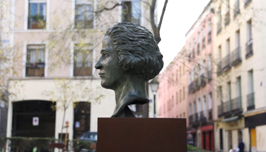 Busto de Clara Campoamor en Madrid. Foto: Diario de Madrid/ Ayuntamiento de Madrid. Licencia CC-BY-4.0