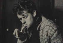 El poeta en 1938 retratado por Nora Summers. Archivo en Wikimedia Commons