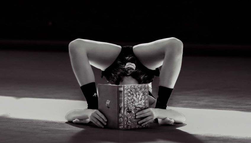 Las chicas saben leer más y mejor que los chicos. Foto: Federico Marín Bellón / Nueva Revista