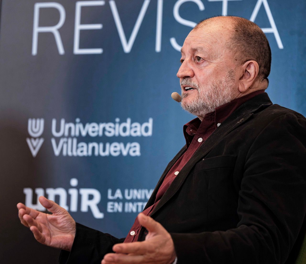 Alejandro Gándara habló de felicidad en el Foro Nueva Revista. @ FMB / Nueva Revista 