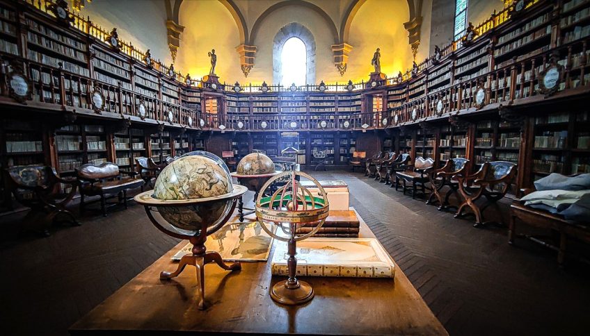 Biblioteca General Histórica de la Universidad de Salamanca, fundada por Alfonso X en 1254. Escolástica. Foto: FMB