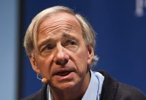 Ray Dalio en 2018. CC vía Wikimedia Commons