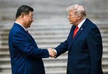 Xi Jinping y Donald Trump, en mayo de este año, en Pekín. Foto: The White House, dominio público vía Wikimedia Commons
